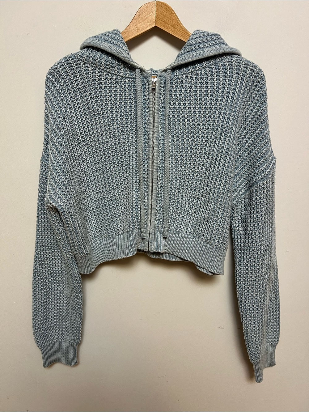 Haute Hippie Style Cropped Knit Zip-Up Hoodie – Blue – Size L – 100% Cotton - Picture 2 of 5